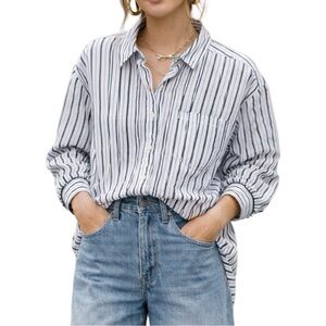 Aerie Striped Blue & White Button-Up Shirt Oversized Preppy Cottage Core Costal